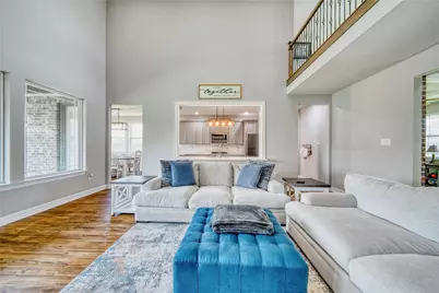 13510 Fallbrook Circle, Mont Belvieu, TX 77535 - Photo 13