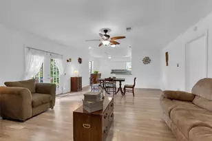 208 Gerald St, Willis, TX 77378 - Photo 15