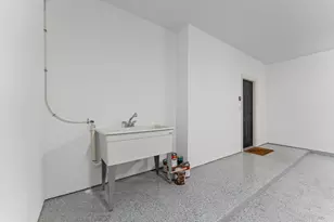 7318 Avenue J, Houston, TX 77011 - Photo 25