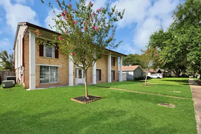 10602 Sagebriar Drive, Houston, TX 77089 - Photo 5