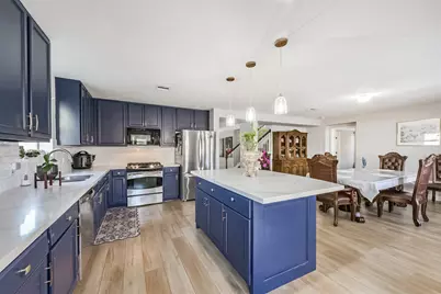 7015 Falling Cherry Place, Houston, TX 77049 - Photo 13