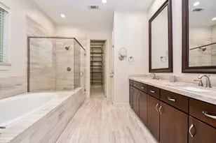 709 Delano St, Houston, TX 77003 - Photo 25