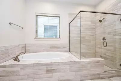 709 Delano Street, Houston, TX 77003 - Photo 27