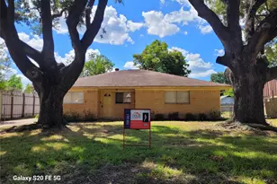 12126 Palmton St, Houston, TX 77034 - Photo 1