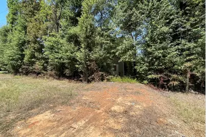 131 Somerset, Livingston, TX 77351 - Photo 1