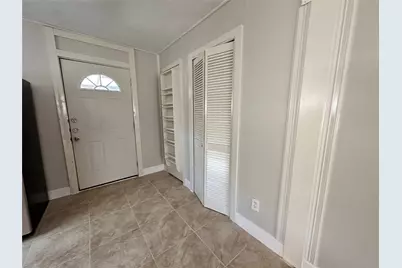 7110 McHenry Street #B-TOP, Houston, TX 77087 - Photo 3