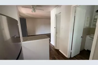 811 Colquitt Street #09, Houston, TX 77006 - Photo 7