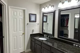 3114 Sleepy Hollow Dr, Sugar Land, TX 77479 - Photo 5