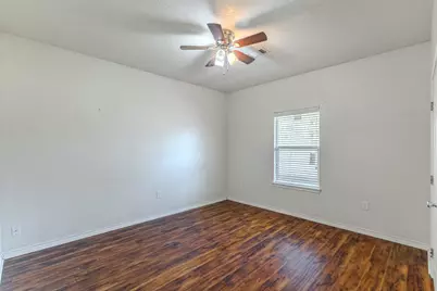 816 Martin Luther King Road, Ames, TX 77575 - Photo 17