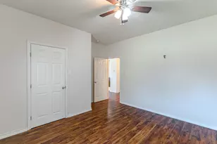 816 Martin Luther King Rd, Ames, TX 77575 - Photo 17
