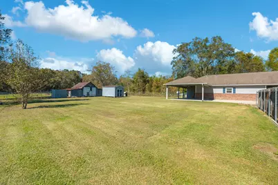 816 Martin Luther King Road, Ames, TX 77575 - Photo 23