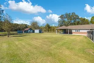 816 Martin Luther King Rd, Ames, TX 77575 - Photo 23