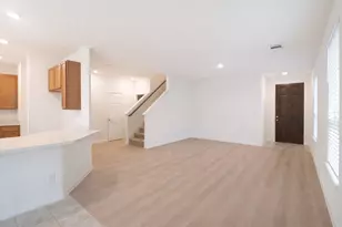 15614 Harmony Ter Ct, Houston, TX 77044 - Photo 5