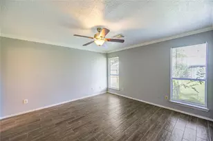 13114 Nantucket Dr, Sugar Land, TX 77478 - Photo 19