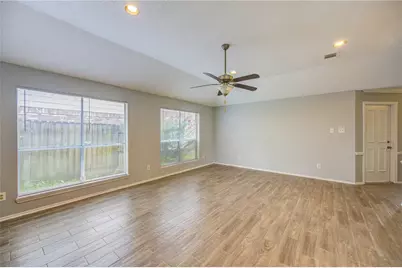 13114 Nantucket Drive, Sugar Land, TX 77478 - Photo 7