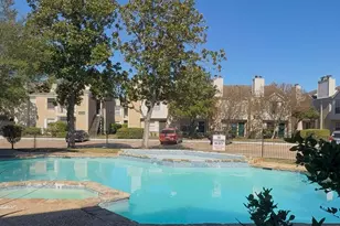 14600 Fonmeadow Dr, Houston, TX 77035 - Photo 9