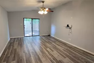 6311 Dawnridge Dr, Houston, TX 77035 - Photo 13