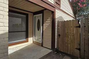 6311 Dawnridge Dr, Houston, TX 77035 - Photo 3