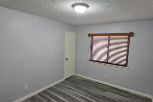 6311 Dawnridge Dr, Houston, TX 77035 - Photo 25