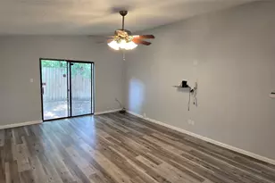 6311 Dawnridge Dr, Houston, TX 77035 - Photo 15