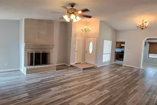 6311 Dawnridge Dr, Houston, TX 77035 - Photo 5