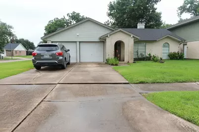 7318 Towerview Lane, Houston, TX 77489 - Photo 1
