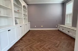 1710 Parklake Village, Katy, TX 77450 - Photo 3