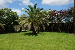 1710 Parklake Village, Katy, TX 77450 - Photo 25