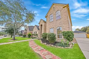 14511 Middle Bluff Trail, Cypress, TX 77429 - Photo 3