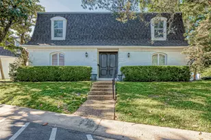 161 Sage Rd, Houston, TX 77056 - Photo 1