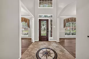 11314 Bucks Bridge Ln, Sugar Land, TX 77498 - Photo 9