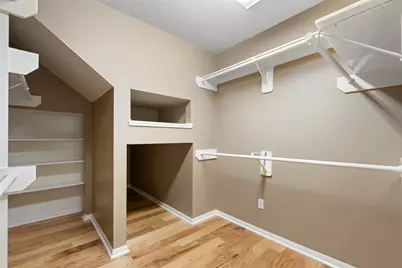 18 Valley Mead Place, The Woodlands, TX 77384 - Photo 27