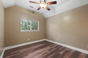 18 Valley Mead Pl, The Woodlands, TX 77384 - Photo 33