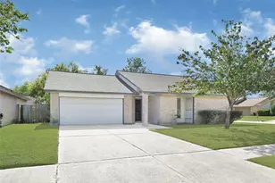 19327 Cypress Harbor Dr, Katy, TX 77449 - Photo 3