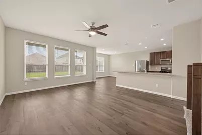 5602 James Michael Drive, Rosharon, TX 77583 - Photo 5