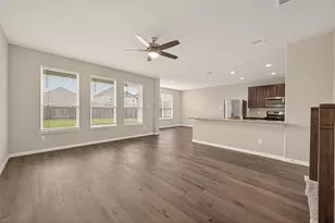 5602 James Michael Dr, Rosharon, TX 77583 - Photo 5