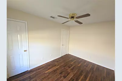 409 Commerce Street, Tomball, TX 77375 - Photo 11