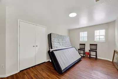 15510 Satsuma Point Court, Houston, TX 77049 - Photo 11