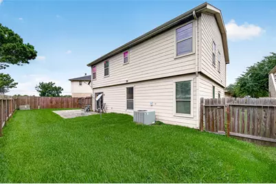 15510 Satsuma Point Court, Houston, TX 77049 - Photo 21
