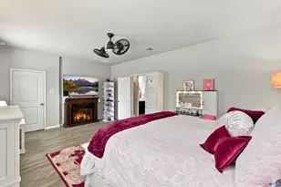 11371 Dawn Beach Ln, Conroe, TX 77304 - Photo 15