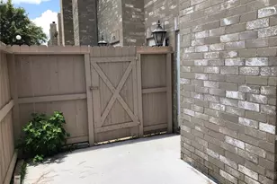 3178 Holly Hall St, Houston, TX 77054 - Photo 3