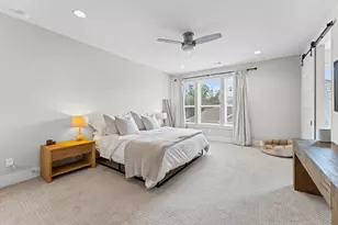 910 W 18th St, Houston, TX 77008 - Photo 15