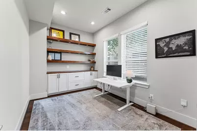 910 W 18th Street #B, Houston, TX 77008 - Photo 11