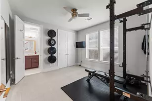 910 W 18th St, Houston, TX 77008 - Photo 7