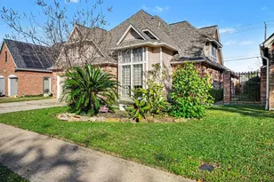 1321 Garden Ct, Deer Park, TX 77536 - Photo 3