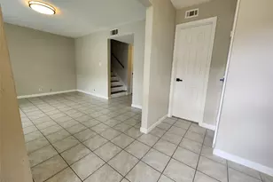 11002 Hammerly Blvd, Houston, TX 77043 - Photo 3