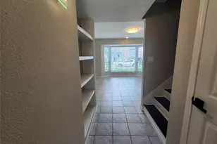 11002 Hammerly Blvd, Houston, TX 77043 - Photo 9