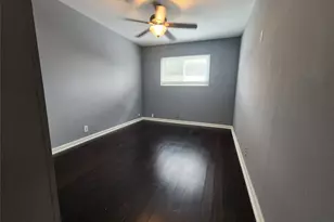 11002 Hammerly Blvd, Houston, TX 77043 - Photo 13