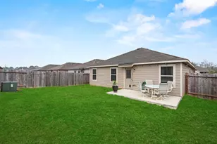 18615 Scarlet Meadow Ln, Tomball, TX 77377 - Photo 3