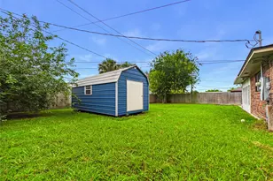10306 Rustic Rock Rd, La Porte, TX 77571 - Photo 33